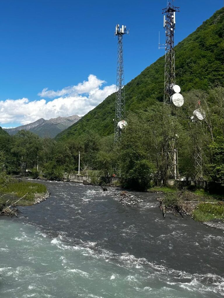 confluence of the Black and White Aragvi Rivers